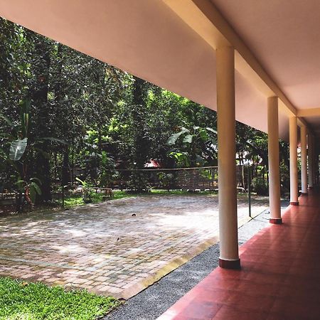 Palm Grove Service Villa Kochi Luaran gambar