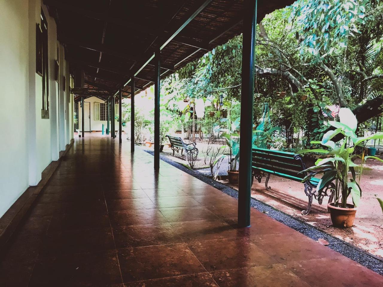 Palm Grove Service Villa Kochi Luaran gambar